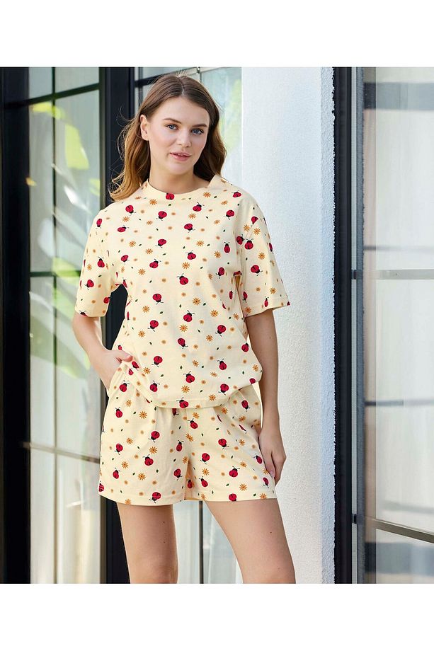 Lodos Store Aydoğan Kadın Oversize Kısa Kollu Şortlu Pamuklu Pijama Takımı Uğur Böceği Desenli Sarı - 1