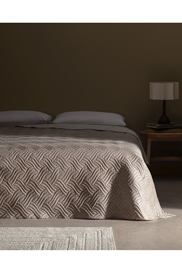 Odette King Size Printed Bedspread - Beige