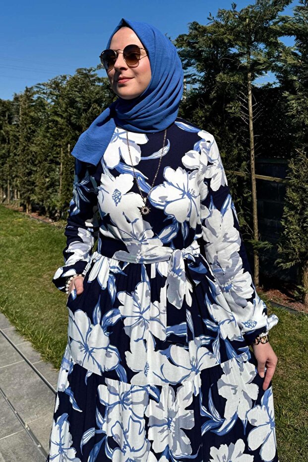 Beyaz Çiçekli Elbise - 5