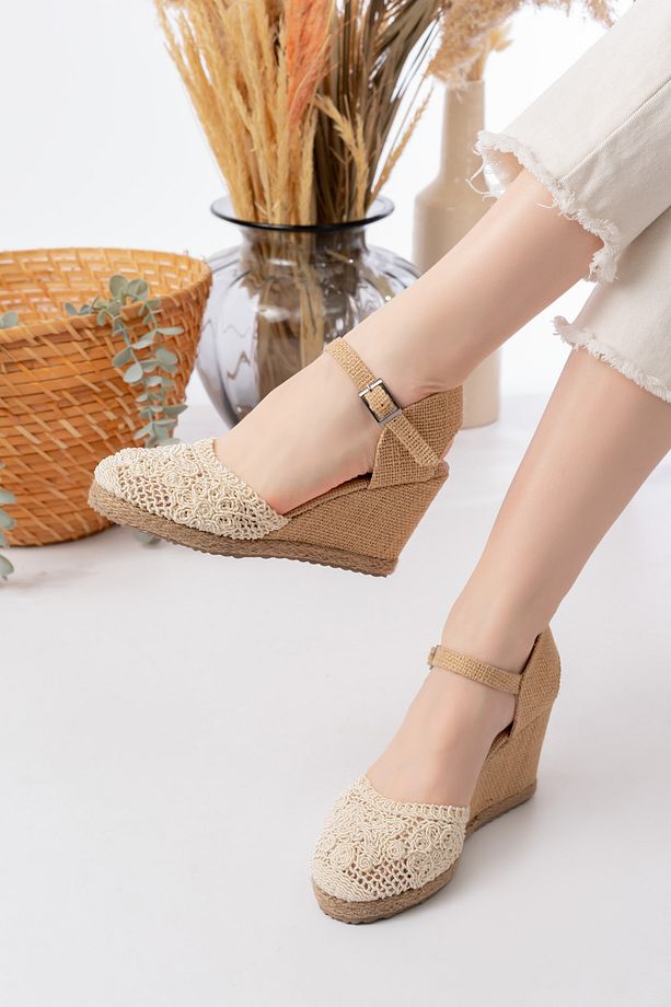 ZR HASIR DETAYLI DOLGU TOPUK ESPADRİL SANDALET - 1
