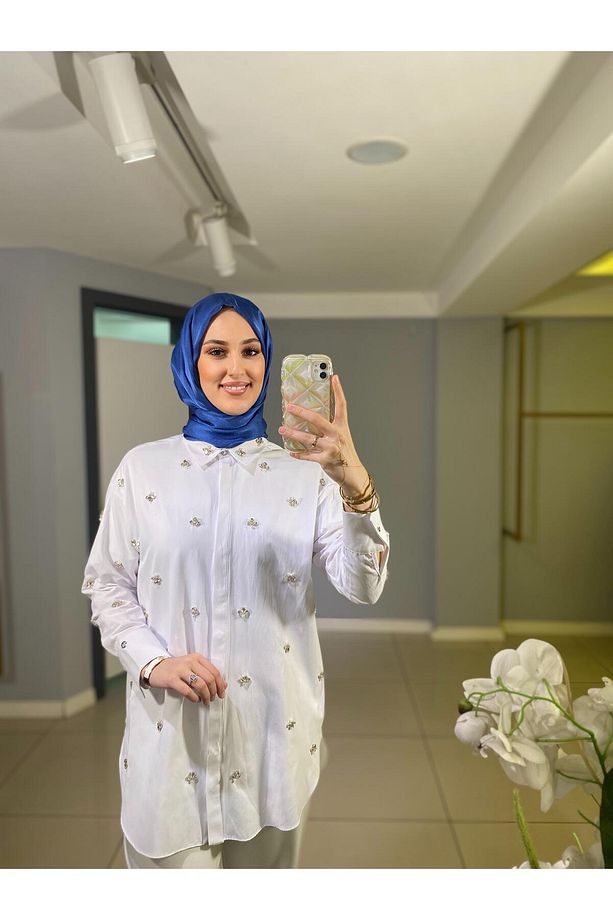 Marwa by moodbasic TAŞLI İNCİLİ PAMUK SATEN GÖMLEK - 1