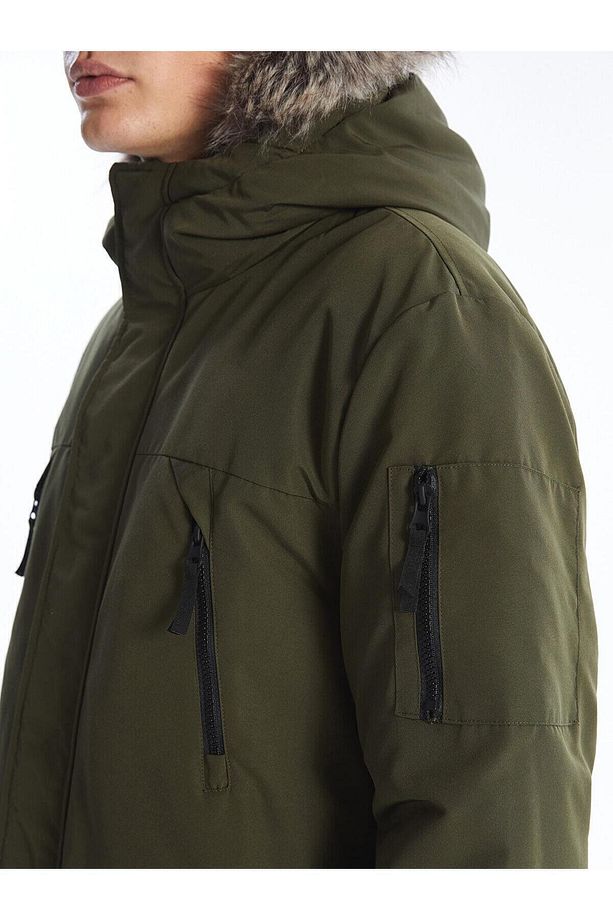 LCW Casual Standart Kalıp Kapüşonlu Erkek Parka - 4
