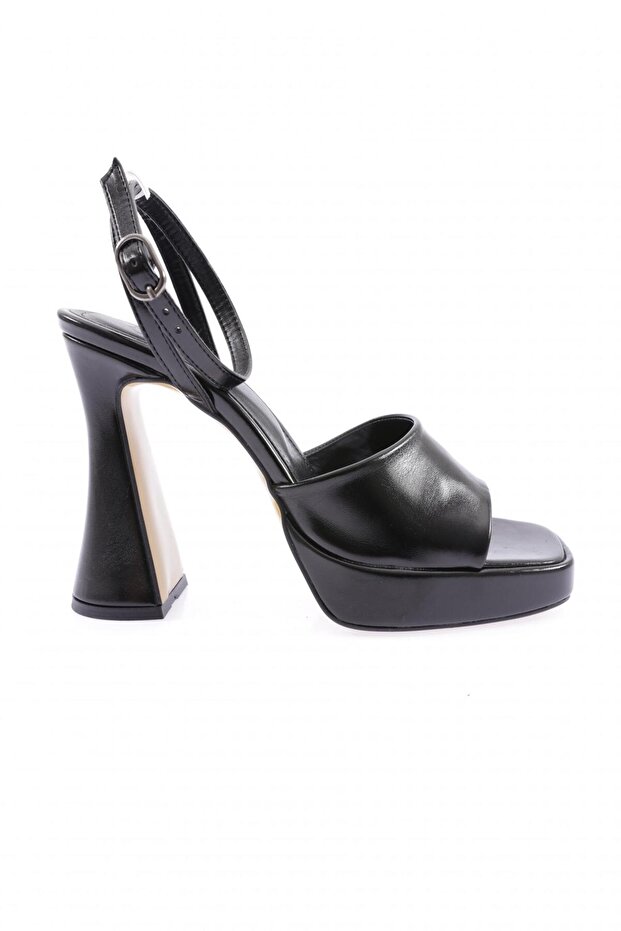 3587-23Y Women's Crystal Thick Banded Thick Heeled Sandals Black Metallic