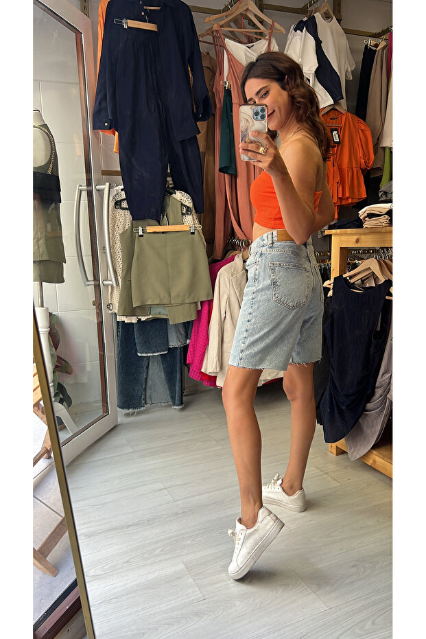 Buz mavi şehir boy denim şort - 4