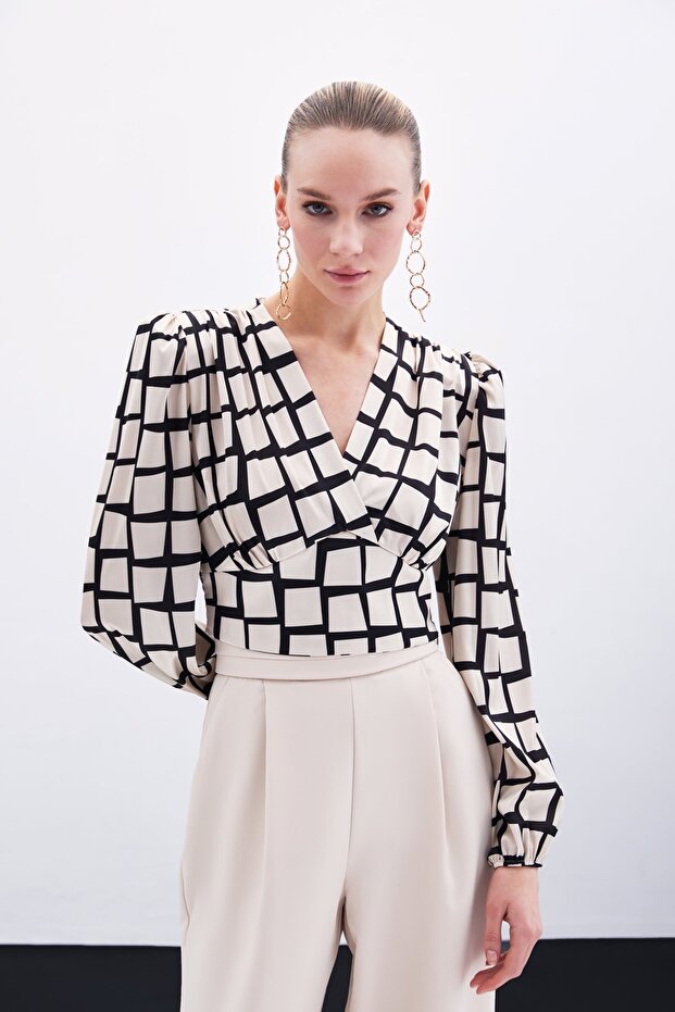 بلوزة قصيرة منقوشة - بيج - 2