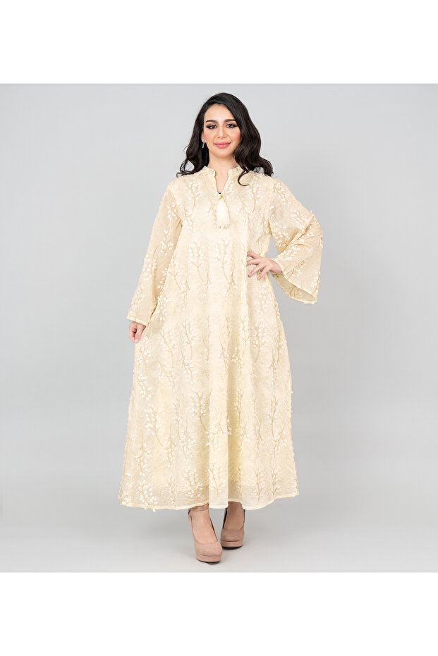 Petal Grace Embroidered Jalabiya