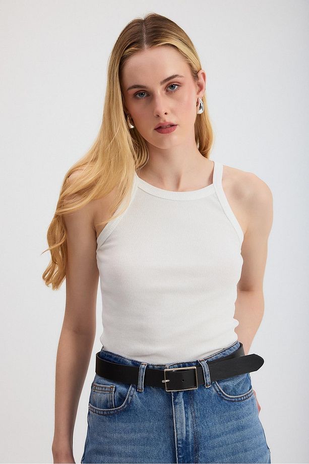 Beyaz -1121 Sıfır Kol Fitilli Halter Yaka Basic Atlet - 1