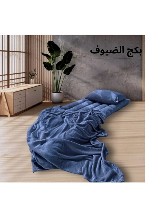 4 in 1 guest package consists of a mattress, a light blanket, a pillow and an elegant bag - 3