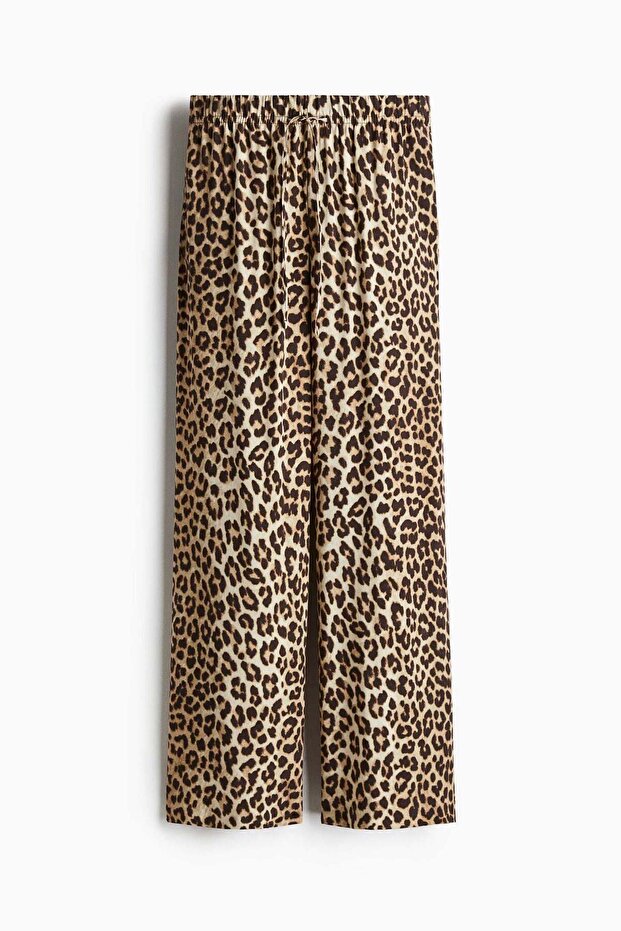 Wide pull-on trousers