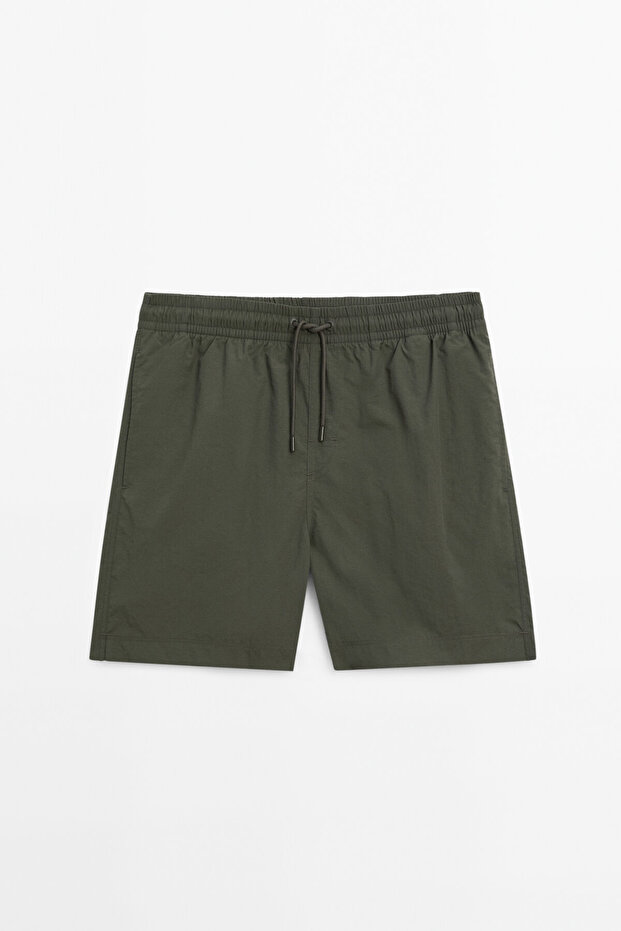 Düz renkli kısa model deniz şortu - 5