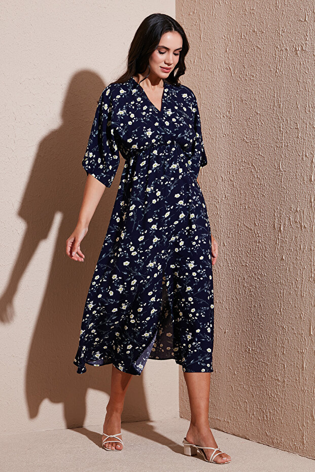 Regular Fit V Yaka Desenli Midi Boy Elbise ELBİSE 67810573 - 3