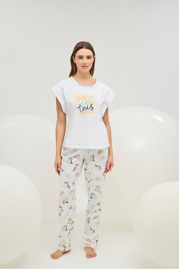 16843 Women's Printed Pajama Set