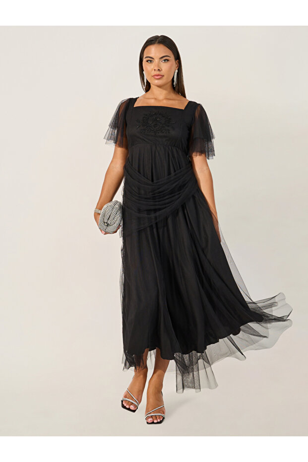 Embroidered Detail Flared Sleeves A-Line Maxi Dress