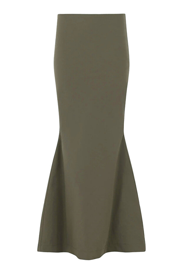 Stylish and Comfortable Long Skirt