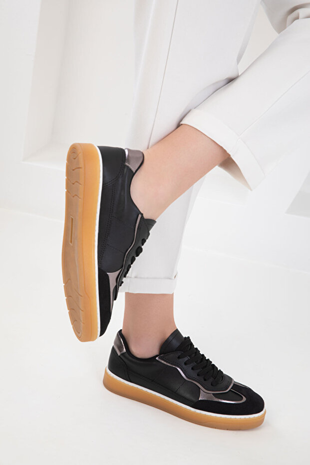 Schwarzer Damen-Sneaker 20415 - 5