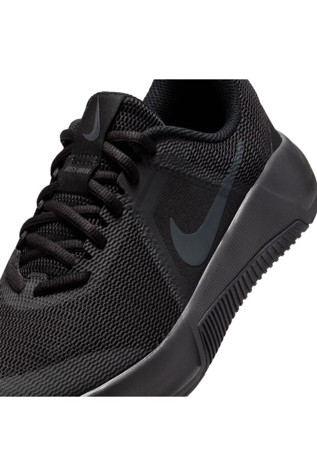 حذاء رياضي للجنسين من Nike MC Trainer 3 W - 3