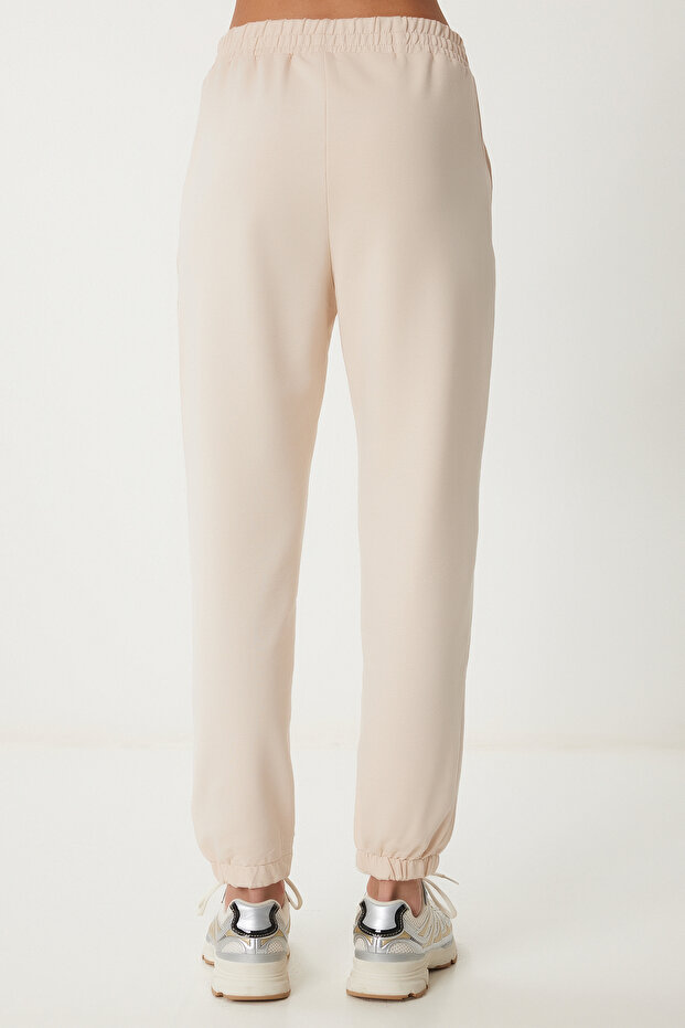 Kremowy damski dres z okrągłym dekoltem i dzianinowym oversize FN03456 - 6