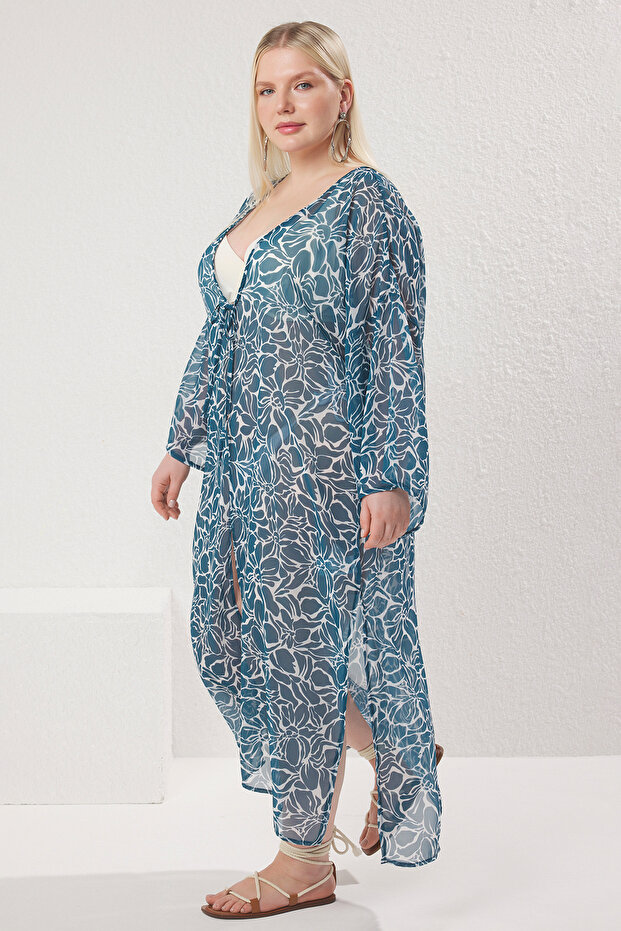 Mavi Çiçek Desenli Uzun Boy Önden Bağlamalı Büyük Beden Kimono & Kaftan TBBSS25DE00006 - 2