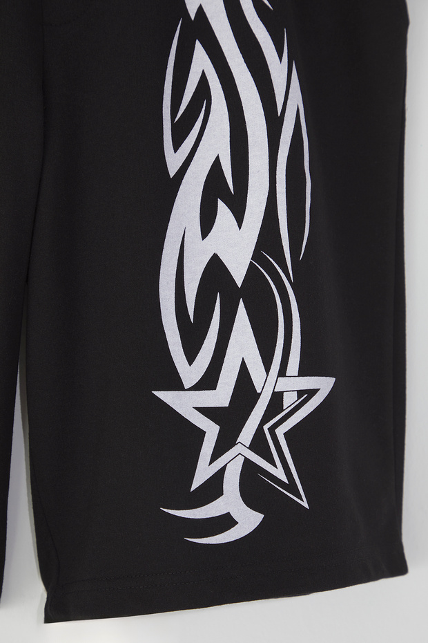 Siyah Oversize/Geniş Kesim Baskılı Şort & Bermuda TMNSS25SR00050 - 5