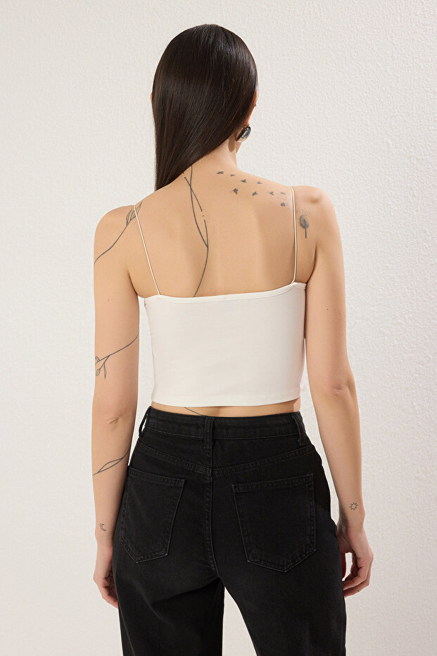 Siyah-Ekru-Yeşil 3'lü Paket Askılı Crop Vücuda Oturan Esnek Örme Atlet TWOSS25AL00051 - 5