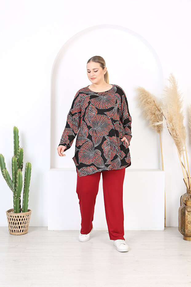 Women's Lycra Patterned Suit