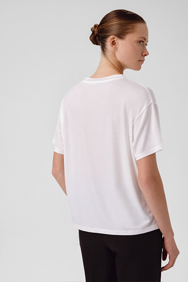 Ekru Bisiklet Yaka Basic Kadın Tişört - 4