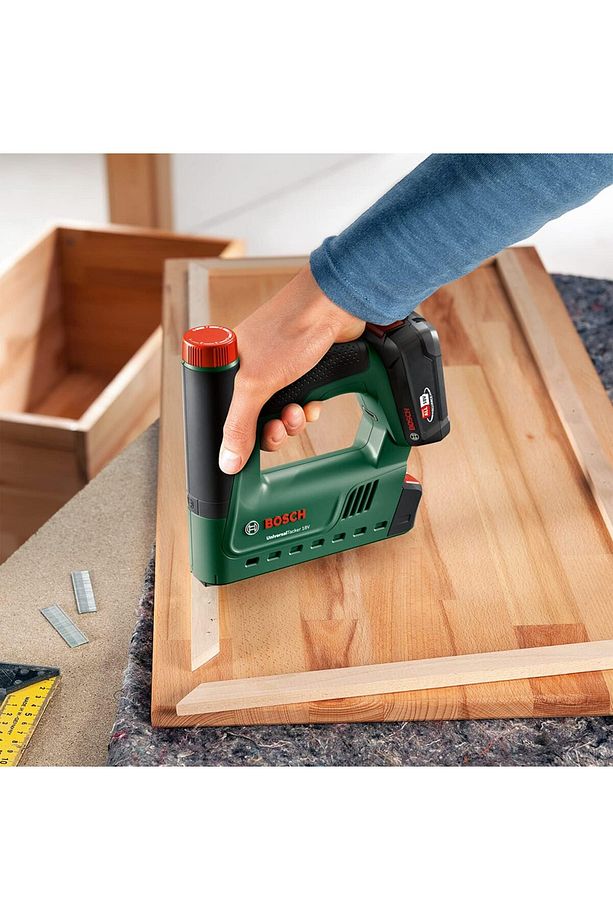 Universal Tacker 18v-14 Zımba Ve Çivi Tabancası - 06032a7000 - 5