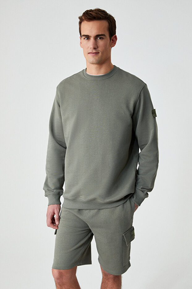 Ollie Men's Crew Neck Regular Long Sleeve Embroidery Detailed Khaki Sweatshirt