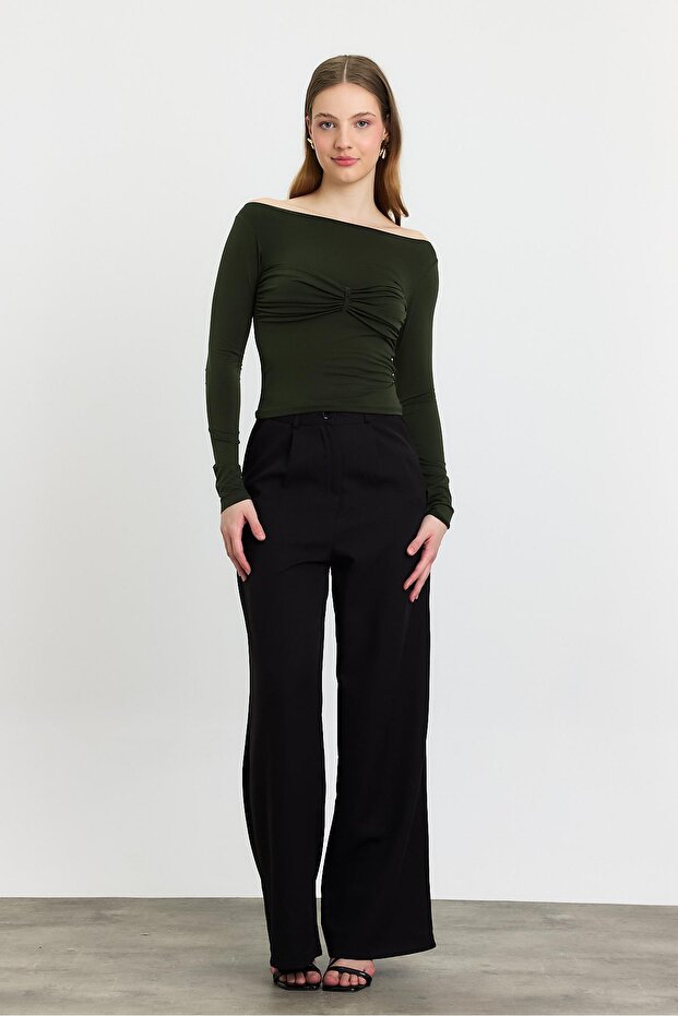 بلوزة خضراء - موديل 20178، تفاصيل برباط - 2