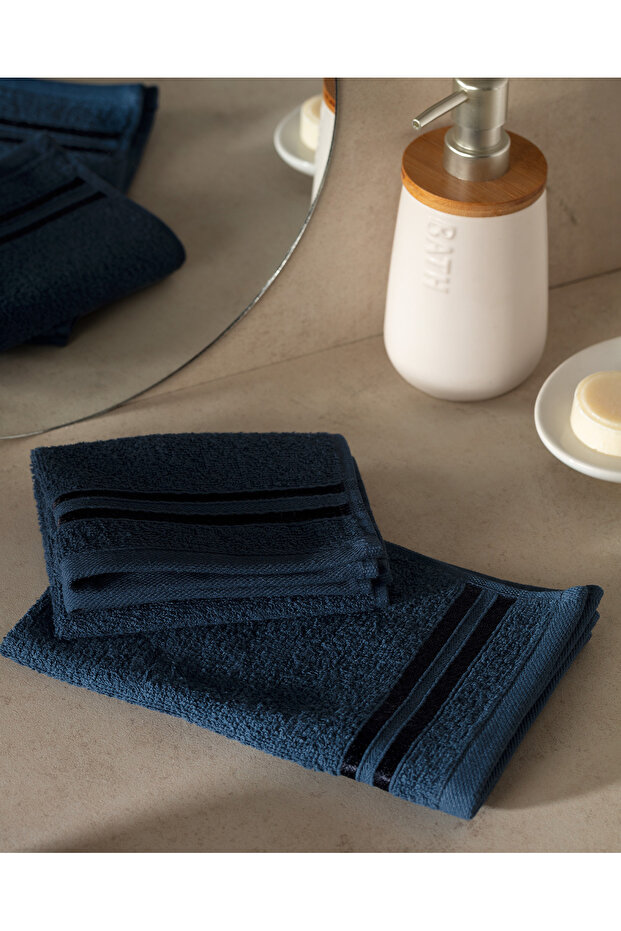Maynor Border Flocked 2-Piece 100% Cotton Hand Towel - Navy Blue