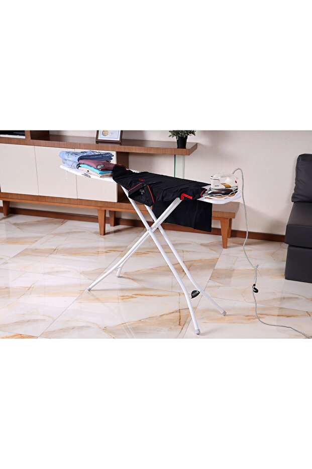 Ironing Board with Iron Rest Adjustable Height 7 mm Foam - 1