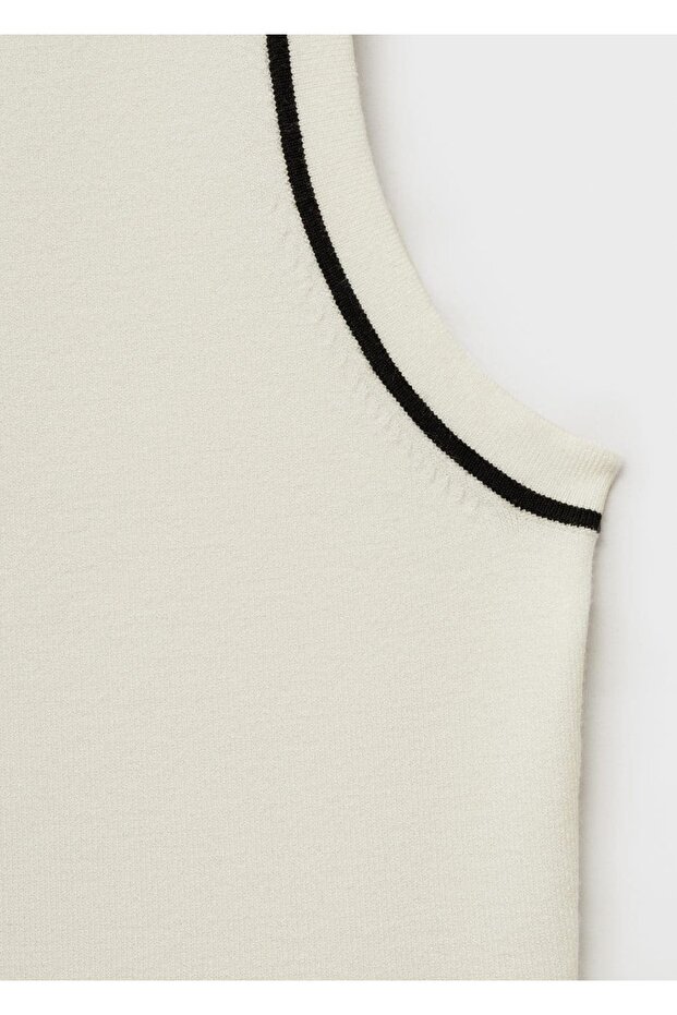 Kontrast süslemeli polo yaka triko bluz - 7