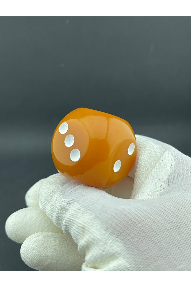 Squeeze Amber Dice Object - 2