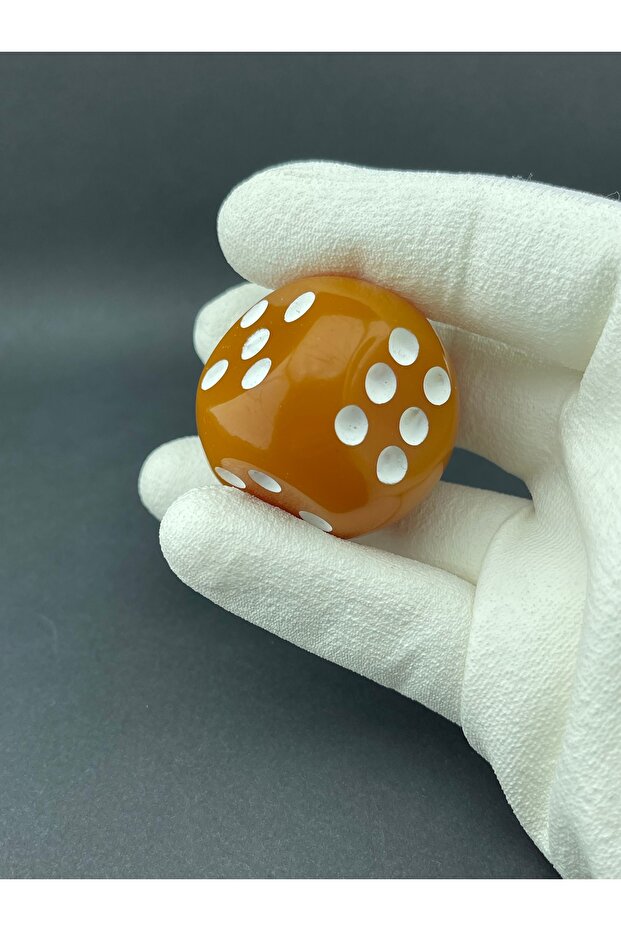 Squeeze Amber Dice Object - 3