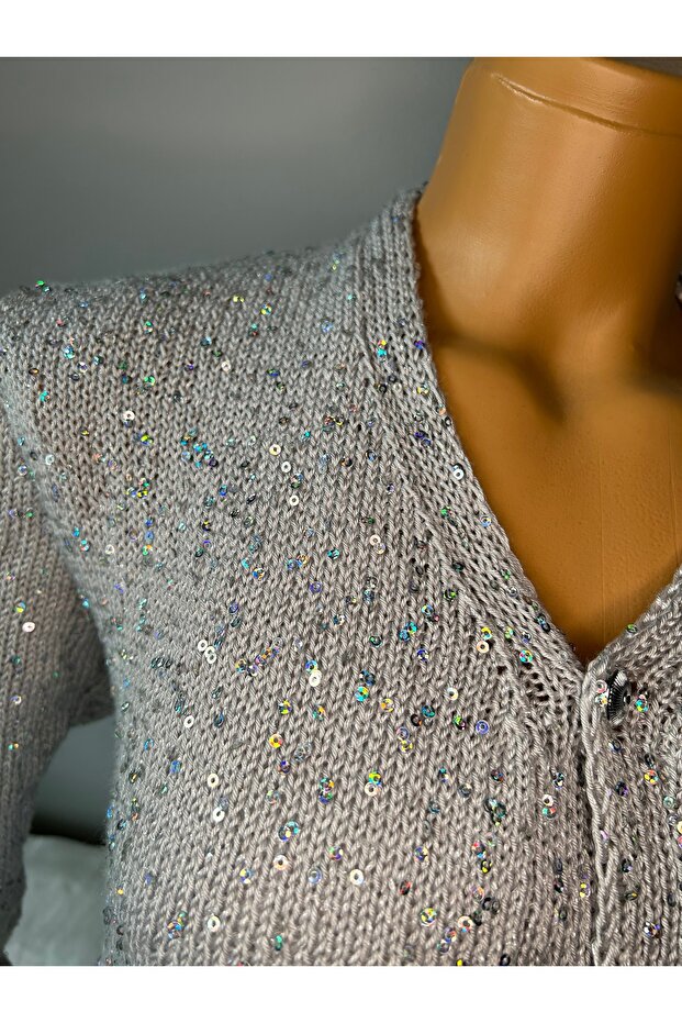 butik pullu hırka - 2