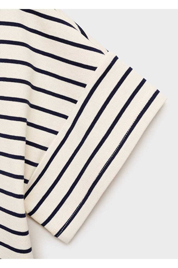 Μπλουζάκι με ριγέ V λαιμόκοψη - 8