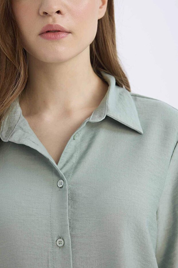 Normale Passform, einfarbiges Basic-Langarmshirt C3819AX25SP - 5