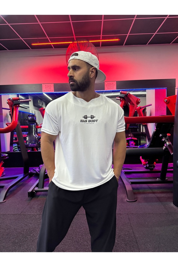 V-Neck Narrow Sleeve White Bass Body Logo Sports Casual T-Shirt
