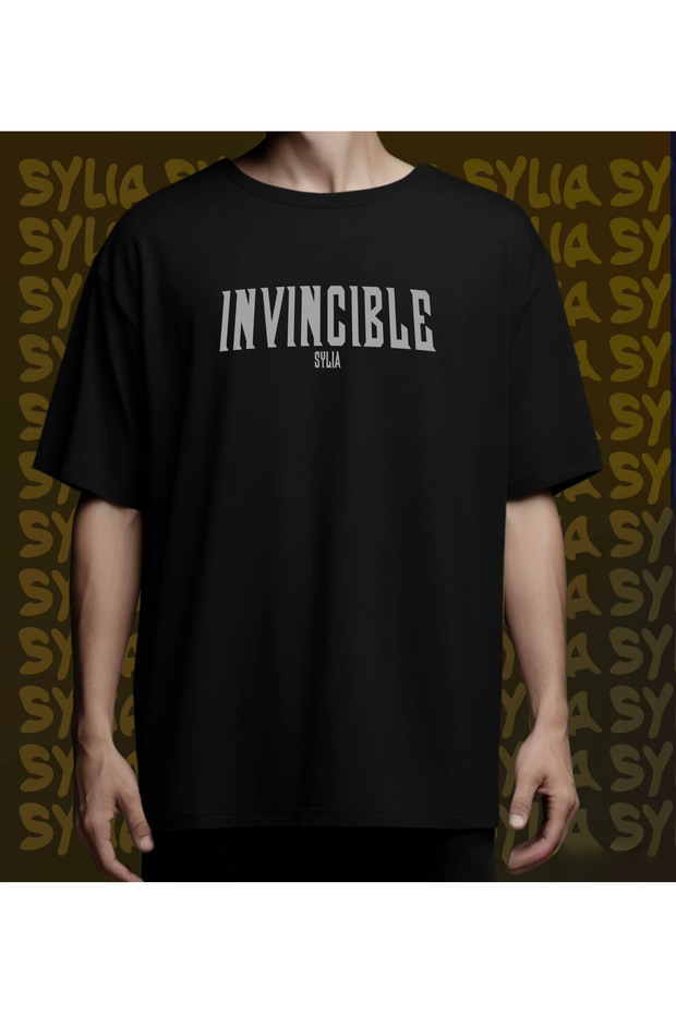 Invincible Baskılı Oversize Tişört - 2