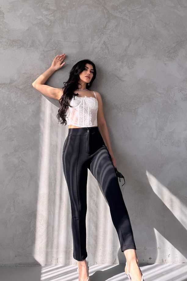 MNG Model Ön Arka Çimalı Dar Paça Pantolon - 6