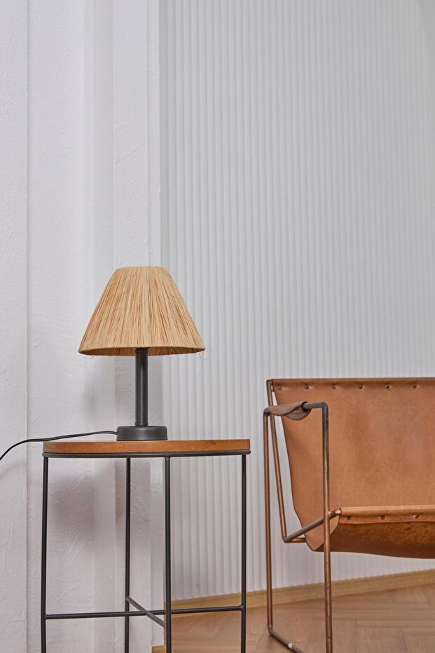 مصباح طاولة سلكي ذو ساق سوداء من الرافية - 1