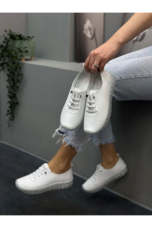 White Leather Elastic Orthopedic Women's Casual Shoes