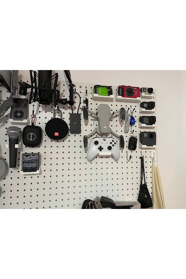 Byr3D Pegboard Xbox One Denetleyici Tutucu T5178338 Sadece Plastik Aparattır - 1