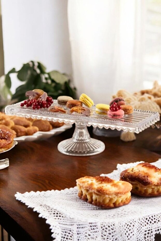 Drop Model Handmade Glass Batom Cake Stand - Rectangular - Presentation - 2
