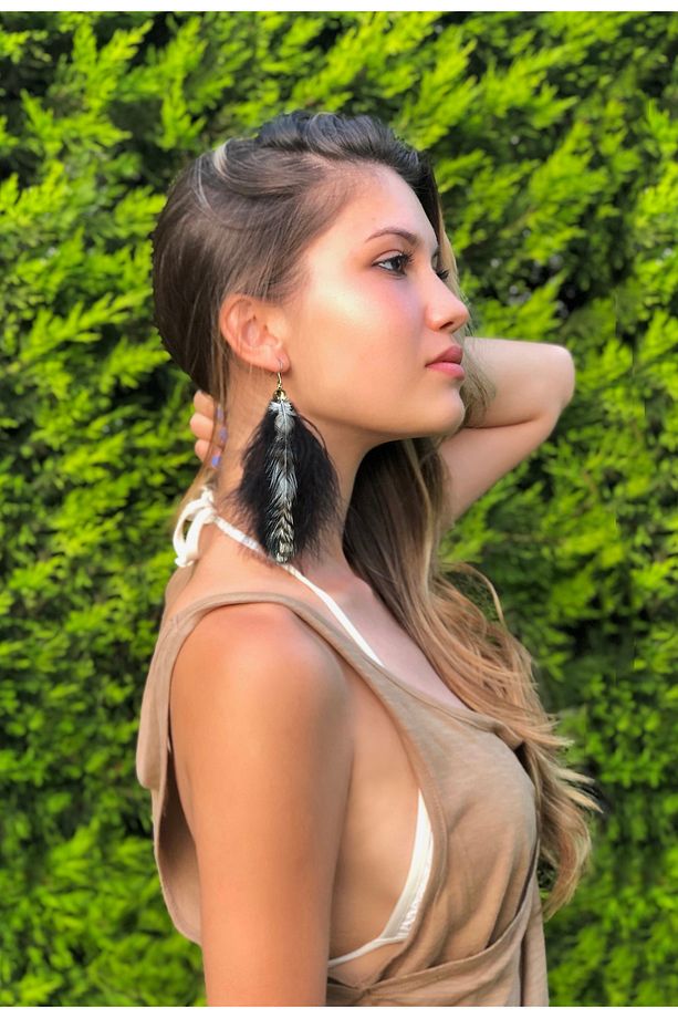 El Yapımı Domestik Tüylü Tekli Boho Style Bohem Tasarım Küpe - 1