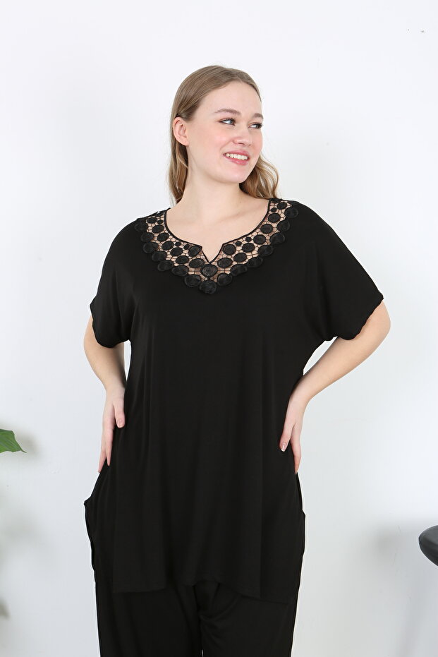 Women's Black Collar Detail Lycra Large Size Tunic