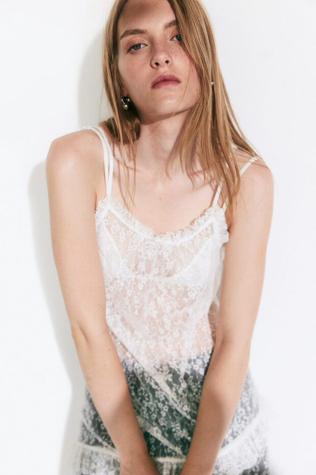 Fırfırlı Dantel Elbise - 2