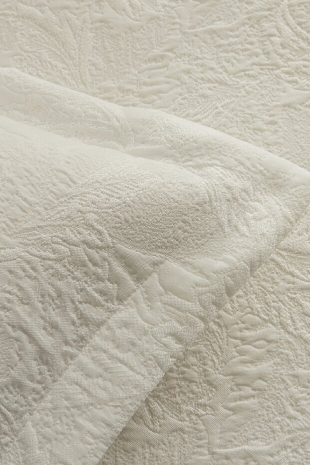 Offwhite Olivia Double Bedspread Set - 3