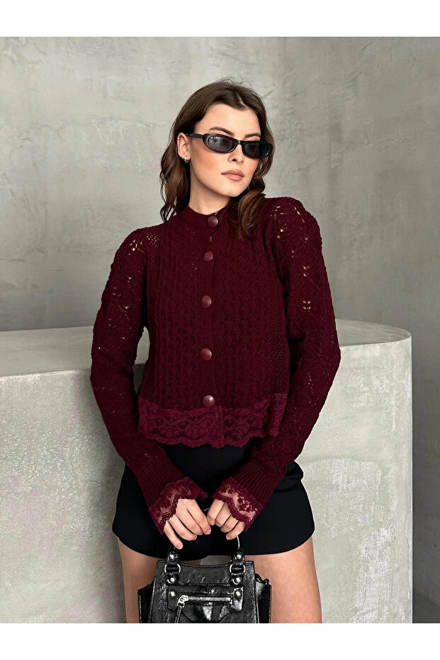 Asur Boutique Women's Openwork Lace Detailed Buttoned Cardigan Shows Inside