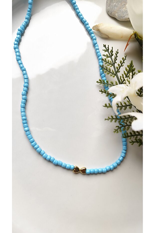 Gold Heart Detailed Bead Necklace